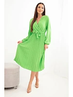 Šaty s plisovaným spodným dielom svetlozelené