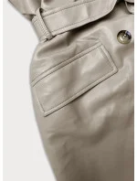 Béžový dvojradový klasický dámsky kabát z ekologickej kože AnnGissy (AG6-30)