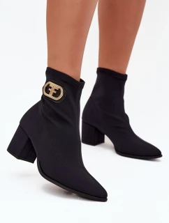 Botki Damskie Na Słupku Ze Złotym Detalem Zazoo 3128 Czarne