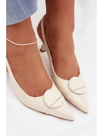 Dámské sandály na podpatku s ozdobným detailem světle béžové Mariae