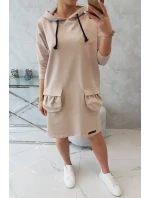 Béžové šaty s kapucňou Béžové šaty s kapucňou