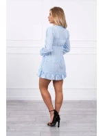 Šaty s ozdobnými volánikmi modré
