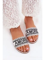Klapki Damskie Na Płaskim Obcasie Ze Zdobieniem Amore Białe Avelina