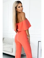 444-1 Kombinéza s volánom a odhalenými ramenami - BRUSSWIN 444-1 Kombinéza s volánom a odhalenými ramenami - BRUSSWIN