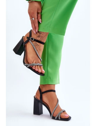 Skórzane Sandały Z Cyrkoniami Na Obcasie Czarne Carlotta