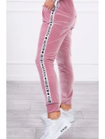 Velúrová súprava s nápisom Queen dark powder pink