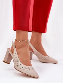 Sandále na podpätku model 211940 Vykročte štýlovo