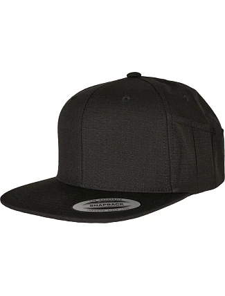 Flexfit 6089PS 6-panelová snapbacková čiapka s držiakom na pero 55.89PS čierna Flexfit 6089PS 6-panelová snapbacková čiapka s držiakom na pero 55.89PS čierna