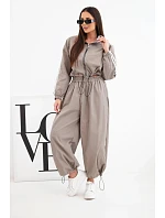 Dámska bavlnená súprava s oversized nohavicami a kontrastnými pruhmi v farbe fango zelená Dámska bavlnená súprava s oversized nohavicami a kontrastnými pruhmi v farbe fango zelená