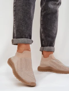 Wsuwane Buty Sportowe Damskie Ze Zdobieniem D&A TW121 Beżowe