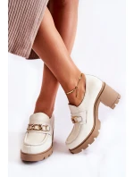 Skórzane Półbuty Na Słupku Ze Złotą Ozdobą Jasnobeżowe Lemar Mikeyla