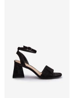 Sandały Damskie Na Obcasie Z Eko Zamszu Vinceza 17328 Czarne