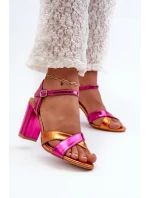 Sandále na podpätku model 198680 Vykročte štýlovo