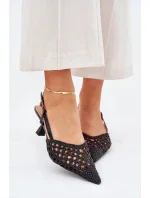 Lodičky s ihlovým podpätkom model 211028 Krok vo veľkom štýle