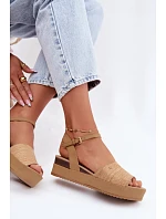 Dámske sandále na platforme Wrangler 20261076.38F dark beige