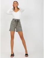 Dámske šortky LK SN 506942 2.15 béžovej a bielej