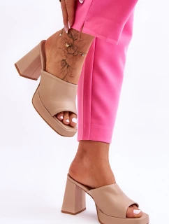 Skórzane Klapki Na Obcasie Beżowe Livesa