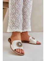 Skórzane Klapki Z Ozdobą Na Płaskim Obcasie Lewski 3047/O Złoty Przecierany