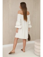 Španielske šaty s volánmi na rukáve béžovej farby