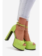 Lakované dámské sandály na podpatku a platformě Zelené Horvia