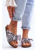 Šľapky model 182392 Step in style