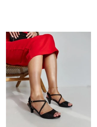 Sandále na podpätku model 207503 Solea