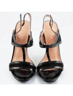 Čierne dámske sandálky z rôznych spojených materiálov (HB09) Čierne dámske sandálky z rôznych spojených materiálov (HB09)