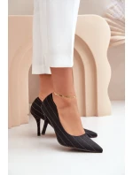 Lodičky s ihlovým podpätkom model 203544 Krok vo veľkom štýle