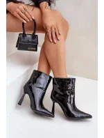 Lakované členkové topánky so špičkou Slip-on Black Seliri