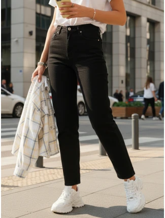 Dámske džínsy s vysokým pásom mom fit black FashionStreet UY2876 Dámske džínsy s vysokým pásom mom fit black FashionStreet UY2876