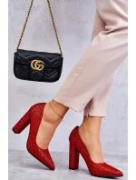 Błyszczące Czółenka Na Słupku Czerwone Elmira