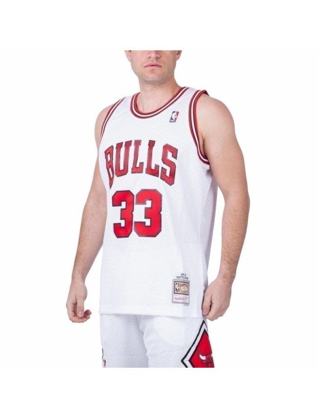 Mitchell & Ness Chicago Bulls NBA Home Swingman Jersey Bulls 97-98 Scottie Pippen M SMJYAC18054-CBUWHIT97SPI Pánske oblečenie