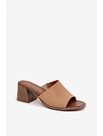 Dámske semišové kožené papuče na podpätku Zazoo 40519 dark beige Dámske semišové kožené papuče na podpätku Zazoo 40519 dark beige
