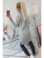 Sveter so stojačikom sivý