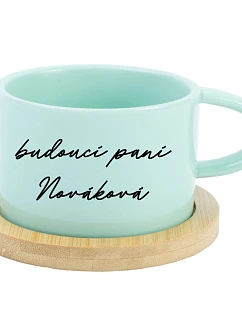 Personalizovaný keramický hrnček „MAKRONKA“ – budúca pani