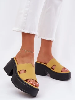 Klapki Damskie Na Platformie I Masywnym Obcasie Żółte Rizana