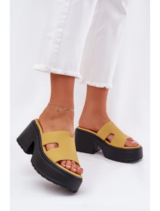 Klapki Damskie Na Platformie I Masywnym Obcasie Żółte Rizana