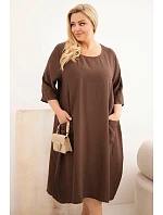 Dámske plus size viskózové šaty s vreckami a krátkymi rukávmi hnedé