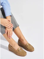 Praktické hnedé dámske mokasíny na platforme Praktické hnedé dámske mokasíny na platforme