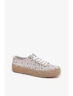 Tenisky na platforme model 212617 Vykročte štýlovo Tenisky na platforme model 212617 Vykročte štýlovo