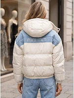 Dámska prešívaná péřová bunda s kapucňou v farbe ecru FashionStreet TY6086 Dámska prešívaná péřová bunda s kapucňou v farbe ecru FashionStreet TY6086