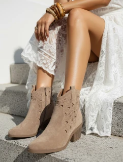 Dámske semišové ažurové boho ťavie čižmy FashionStreet ZY1352