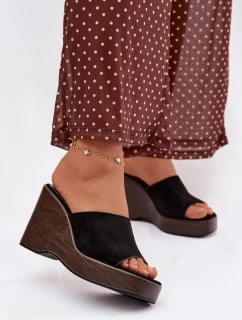 Dámské pantofle na platformě Černé Ravelia