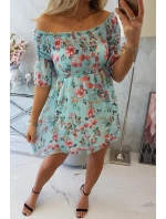 Španielske šaty s kvetinovým motívom v mätovej farbe