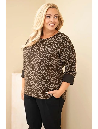 Dámska blúzka Plus Size s leopardím vzorom a predĺženým zadným dielom, hnedá Dámska blúzka Plus Size s leopardím vzorom a predĺženým zadným dielom, hnedá