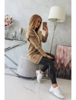 Šaty s ozdobnými volánikmi a kapucňou camel