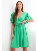 Šaty so skladaným výstrihom svetlozelené
