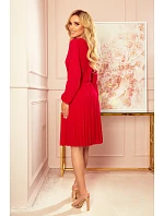 313-5 ISABELLE Plisované šaty s výstrihom a dlhými rukávmi - ČERVENÉ
