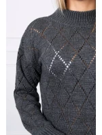 Sveter s polovičným rolákom a kosoštvorcovým vzorom grafitový