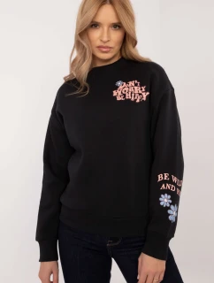 Model mikiny s kapucňou 203487 Podúroveň